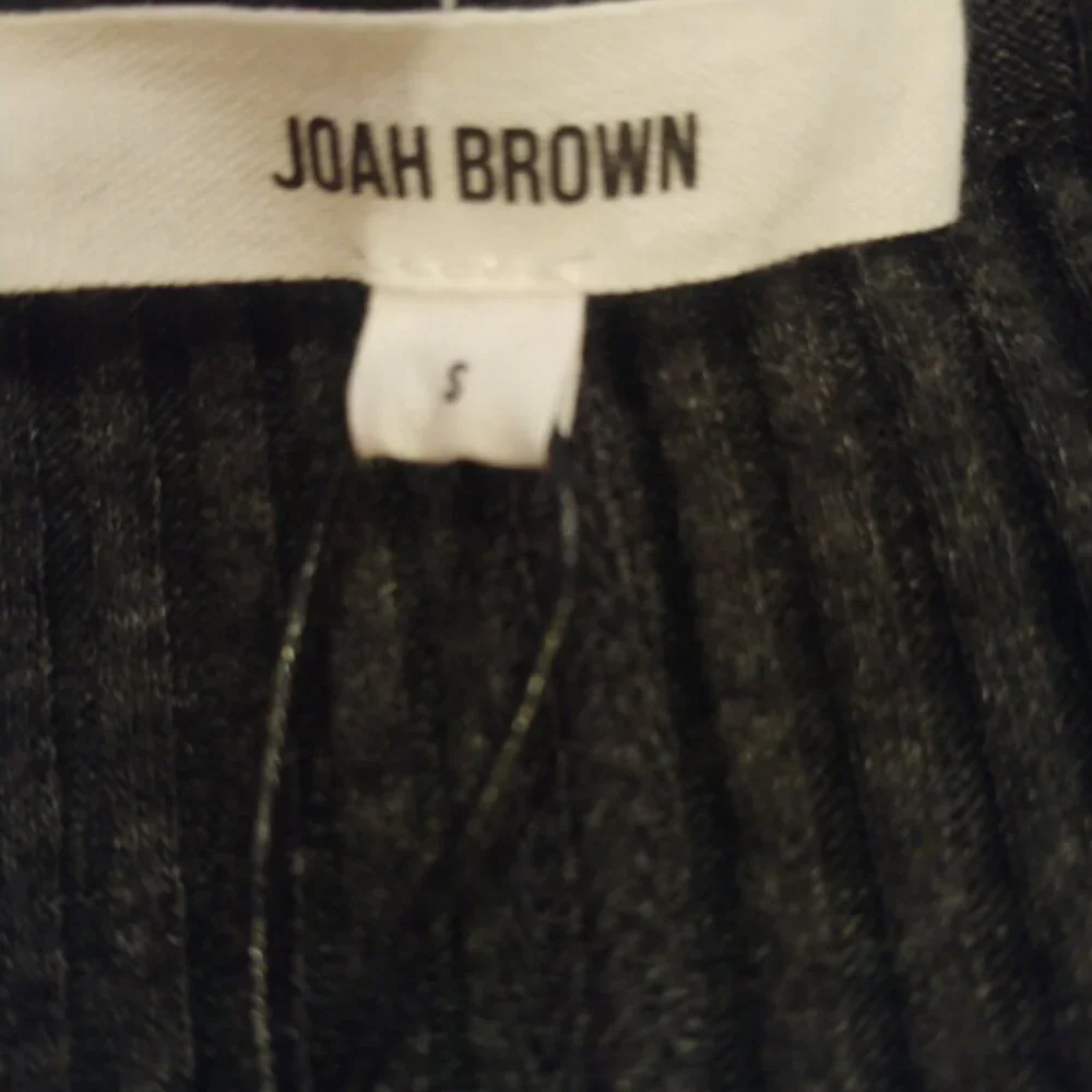 BRAND NEW Joah Brown Relaxed V-Neck Cardigan size Small - Picture 3 of 11